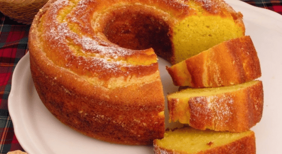 Bolo De Fubá Com 3 Ingredientes