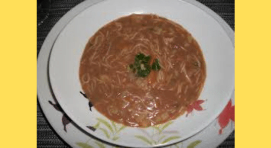 Sopa de Feijão com Macarrão